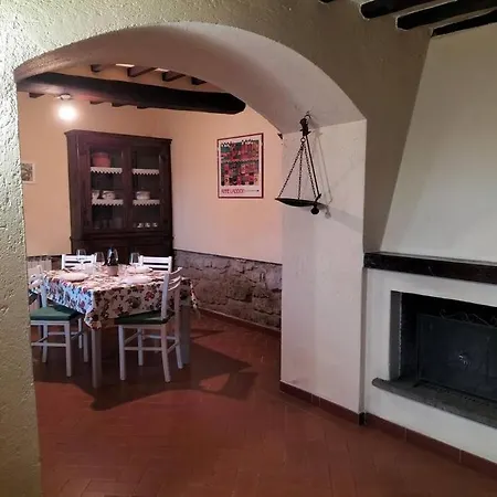 Holiday home Casina Morogina Cortona